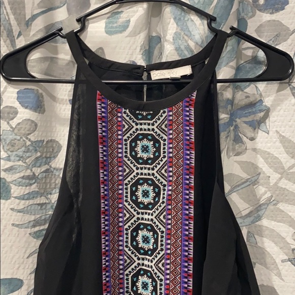 ✨ new w/o tags! ✨ sheer halter neck top - Picture 2 of 5